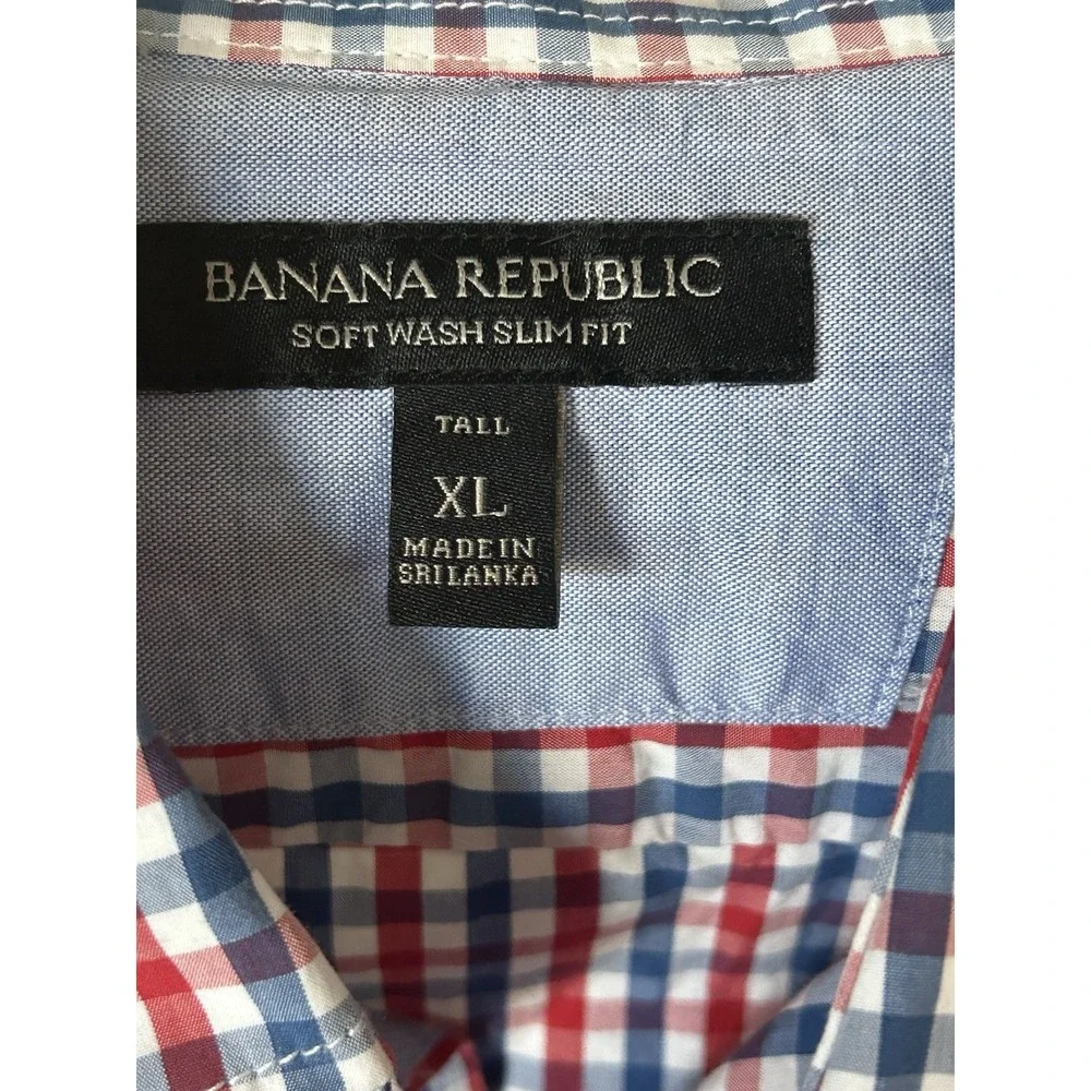Banana Republic crafted discerning